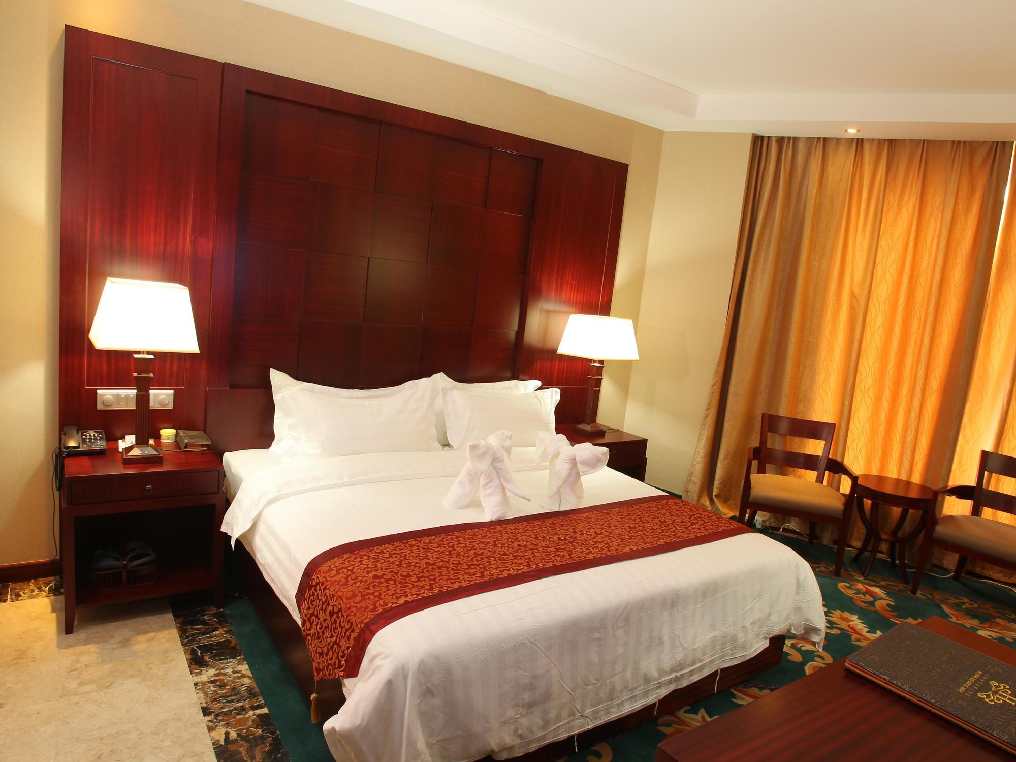Hawaii Hotel Sanya Exterior photo